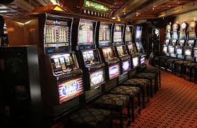 dito777 Slots section overview screen showing online slot game catalog for Filipino players